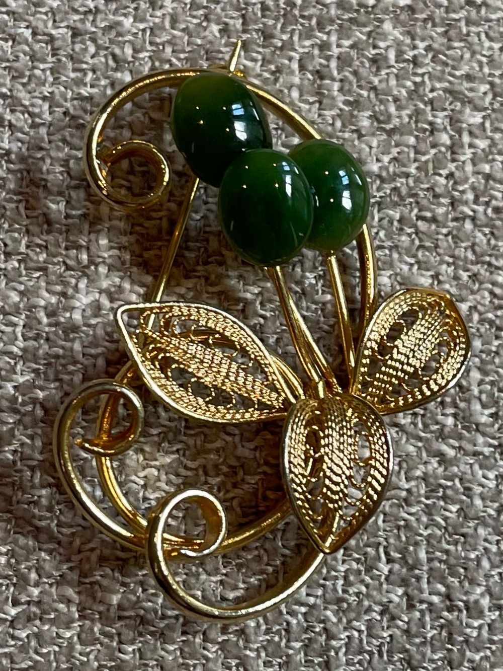 Vintage Gold Tone Jade Filigree Bouquet Open Work Brooch Pin